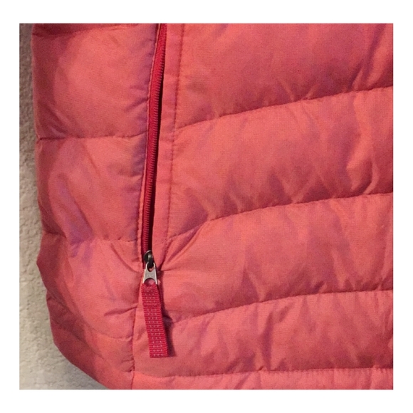 • SOLD • 💗 Patagonia Nano Jacket (Down) - Picture 6 of 8